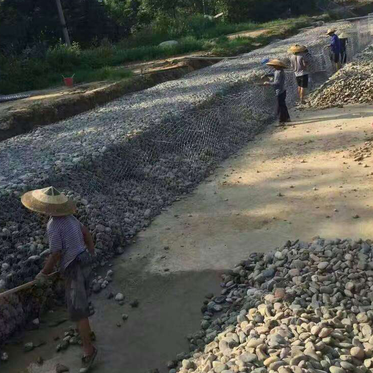 石籠網擋墻施工中的施工流程